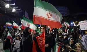 PHOTOS: Iranians take to Tehran's streets to demonstrate against the US