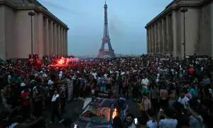 Over 700 arrested, deadly road crash in riotous PSG victory celebrations across Paris