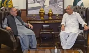 Centre vows all-out help for Sindh in fight against crime, narcotics