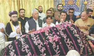 Abdullah Shah Ghazi urs begins in Karachi