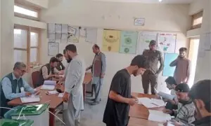 Unofficial results show PPP leading the GB race with victory on 10 seats