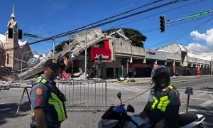 Outdoor hospitals, cut-off communities as Philippine quake toll hits 41
