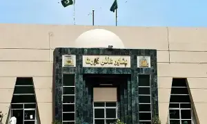 PHC disposes of Afghans&rsquo; pleas for Pakistani citizenship
