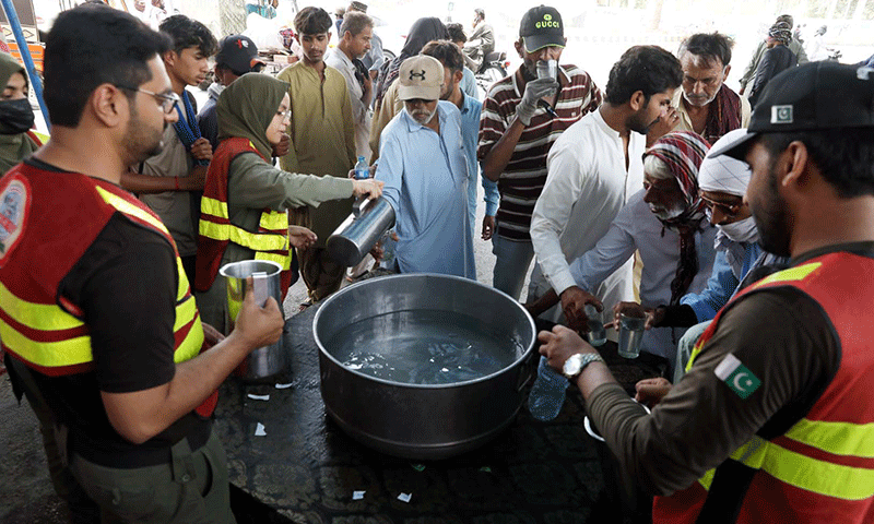 CM Murad approaches PM Shehbaz for restoration of curtailed water supplies