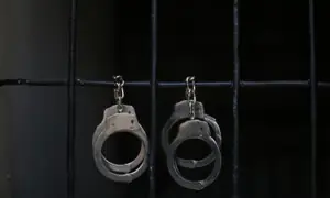 Police obtain woman&rsquo;s six-day remand in &lsquo;staged suicide&rsquo; case in Karachi