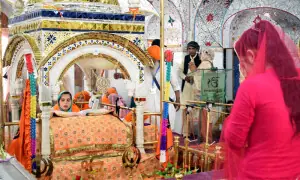Sikh pilgrims offer rituals at Gurdwara Panja Sahib at Guru Arjan Dev Ji&rsquo;s martyrdom anniversary