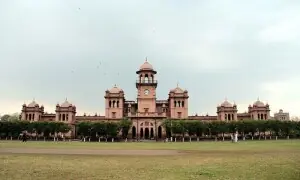 Student found dead in Islamia College Peshawar hostel