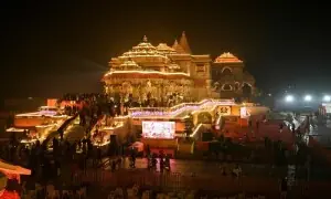 India probes graft charges at temple built on Babri mosque