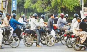 Punjab starts issuing driving permits to teenage riders aged 16-18 years