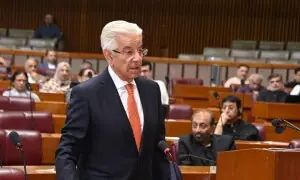 Khawaja Asif comes under fire in NA for 'sweeping statement' regarding Kashmiris