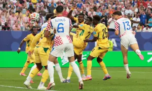 Vlasic header sends Croatia into World Cup knockouts with 2-1 win over Ghana