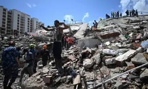 Rescue operation continues to save Venezuelan trapped under rubble one week after quakes
