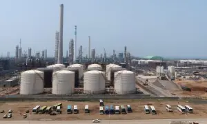 China to cut domestic retail gasoline and diesel prices to near pre-war levels