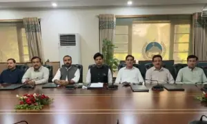 KP govt decides to withdraw controversial clauses from law granting expanded privileges to lawmakers