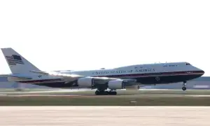 Security concerns swirl over Trump’s Qatar-gifted plane