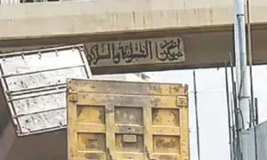 One hurt as trailer, water tanker collide on Karachi's Jinnah Bridge