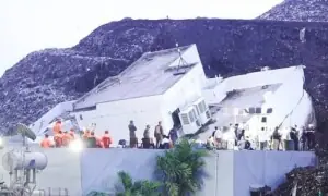 Garbage heap collapse kills 9 at India waste plant
