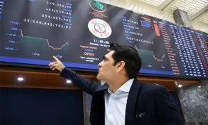 Meltdown at PSX as KSE-100 loses 6,000 points over renewed US-Iran fighting