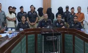 3 arrested in connection with young doctor's killing during robbery near Karachi's Teen Talwar