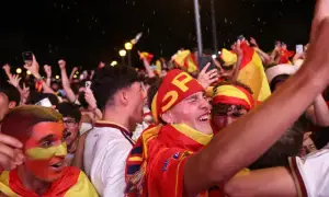 Viva! Delirium in Madrid as Spain reach FIFA World Cup final