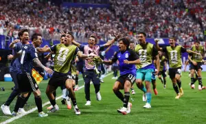 Messi hails &lsquo;special&rsquo; win over England
