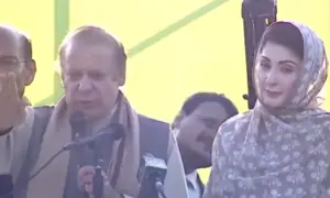 PML-N supremo questions lack of development in AJK after his ouster from power