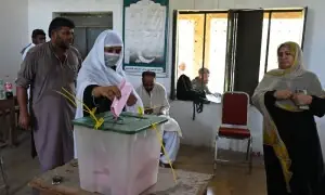 Close contest sees &lsquo;N&rsquo; take the lead in Mirpur polls