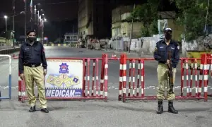Gulbahar SHO suspended for &lsquo;assaulting&rsquo; lawyer at police station