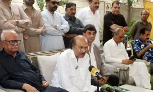 PPP demands Mohsin Naqvi&rsquo;s resignation for endorsing &lsquo;hybrid system&rsquo;, new provinces