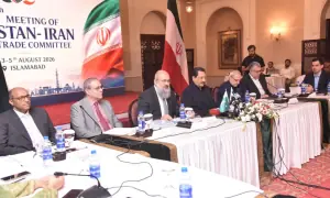 Pakistan, Iran reaffirm resolve to expand bilateral trade to $10bn