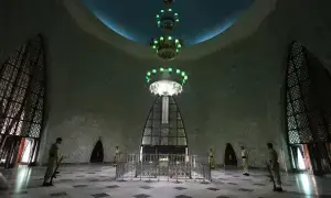 Senate body orders renovation of boundary wall of Quaid&rsquo;s mausoleum