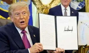 Trump orders Lake Ontario to be renamed 'Lake America'