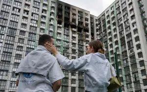 Russian strikes kill 12  in Kyiv, outskirts