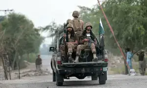 Security forces kill 15 terrorists trying to cross into Pakistan through Afghan border: ISPR