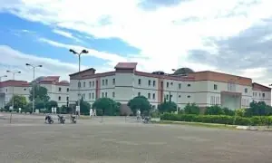 No casualties reported as fire breaks out in Bannu hospital's urology ward