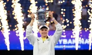 Rybakina secures year-end top rank with Tokyo win
