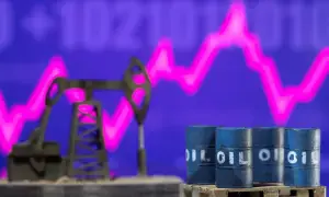 Brent crude at $107 per barrel following new strikes on Saudi Arabia, Strait of Hormuz