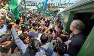 Jamaat warns of &lsquo;backlash&rsquo; if its protest is impeded