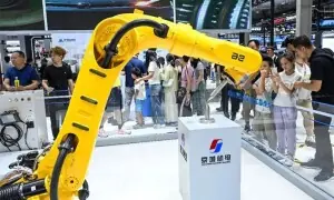 Chinese factories embrace robot-driven production