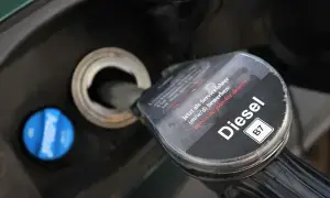 Steep fuel price rise close to midterms forces one-third of US states to cut taxes