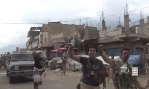 Houthis warn of &lsquo;painful&rsquo; response as Saudis strike Yemen fuel sites