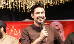 TV anchor Iqrarul Hassan sent to Karachi prison on judicial remand in Peca case