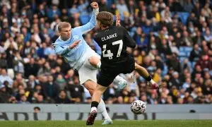Haaland double helps Manchester City win, Neto brace cheers Chelsea