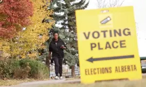 Alberta votes to remain part of Canada