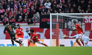 Red-hot Fuellkrug bags Bremen brace, Leipzig win
