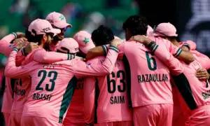 Why are Pakistan wearing a pink jersey today?