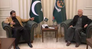 CM Bugti, Malik find common ground over shortcomings in road works