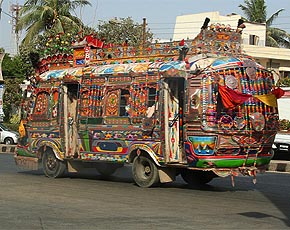 Karachi-bus-290-230 Karachi-bus-290-230