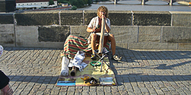 روٹی تو کسی طور کما کھائے مچھندر