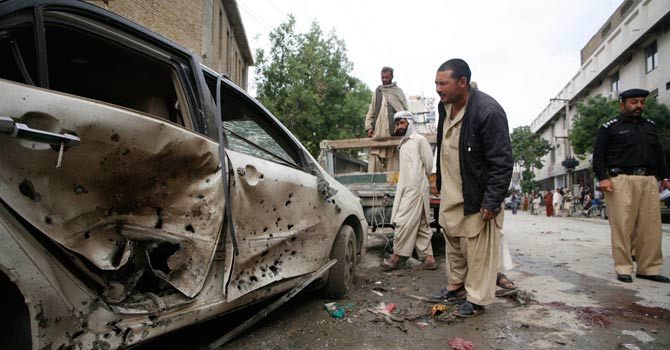 آئی جی بلوچستان کے گھر پر خود کش حملہ، چھ ہلاک